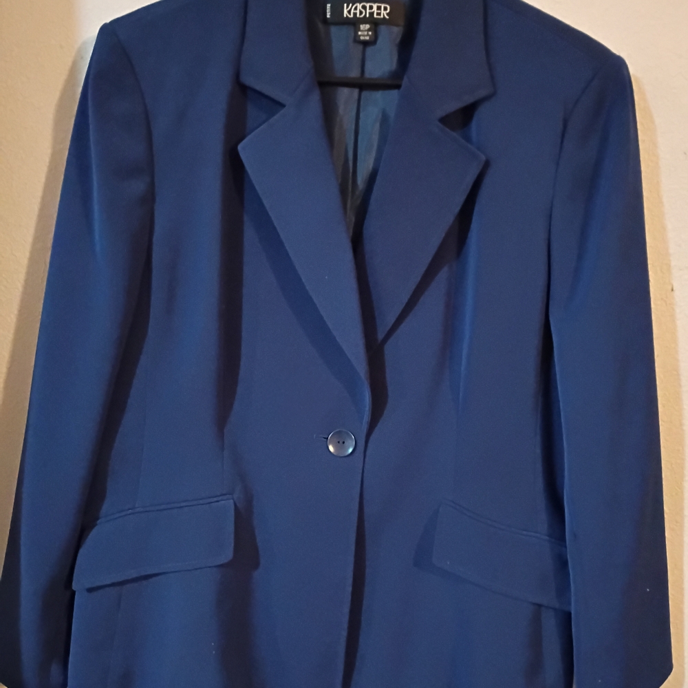 Kasper Women's Navy Blazer